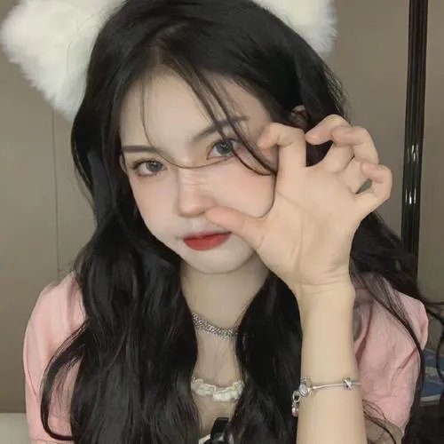 恋综女嘉宾假唱穿帮，深夜内幕曝光，被全网抵制
