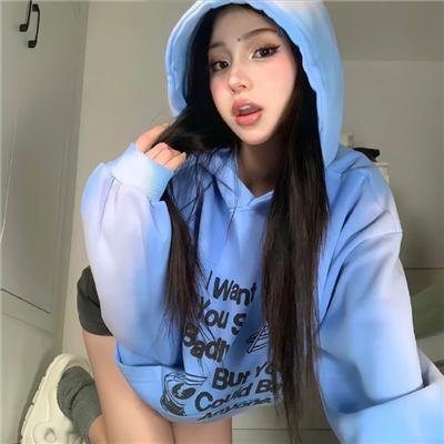 富二代被曝走后门进组，三天三夜时装周T台画面流出